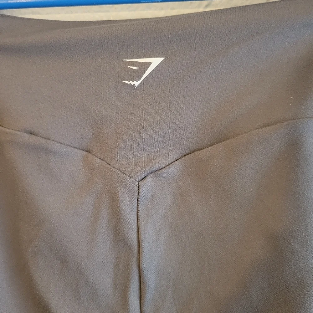 Gymshark Crop Leggings Size Medium